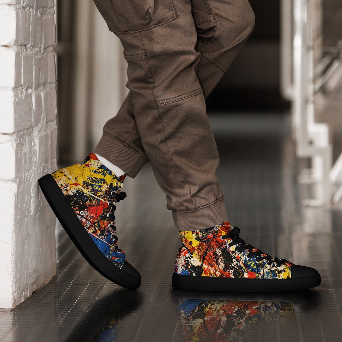 Heritage Bloom Lovers | Men’s High-Top Canvas Shoes — Abstract Expressionist Action Painting Splatter Pattern by printfluence
