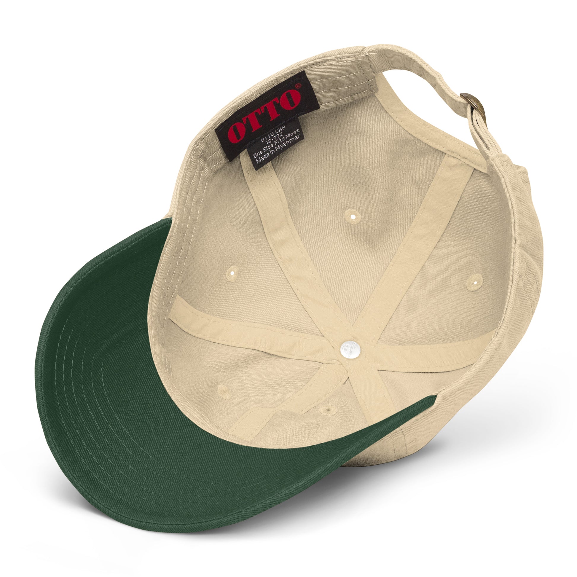 Retro Feline Adventure Maine Coon | Classic Baseball Cap for Cat Lovers by printfluence.net