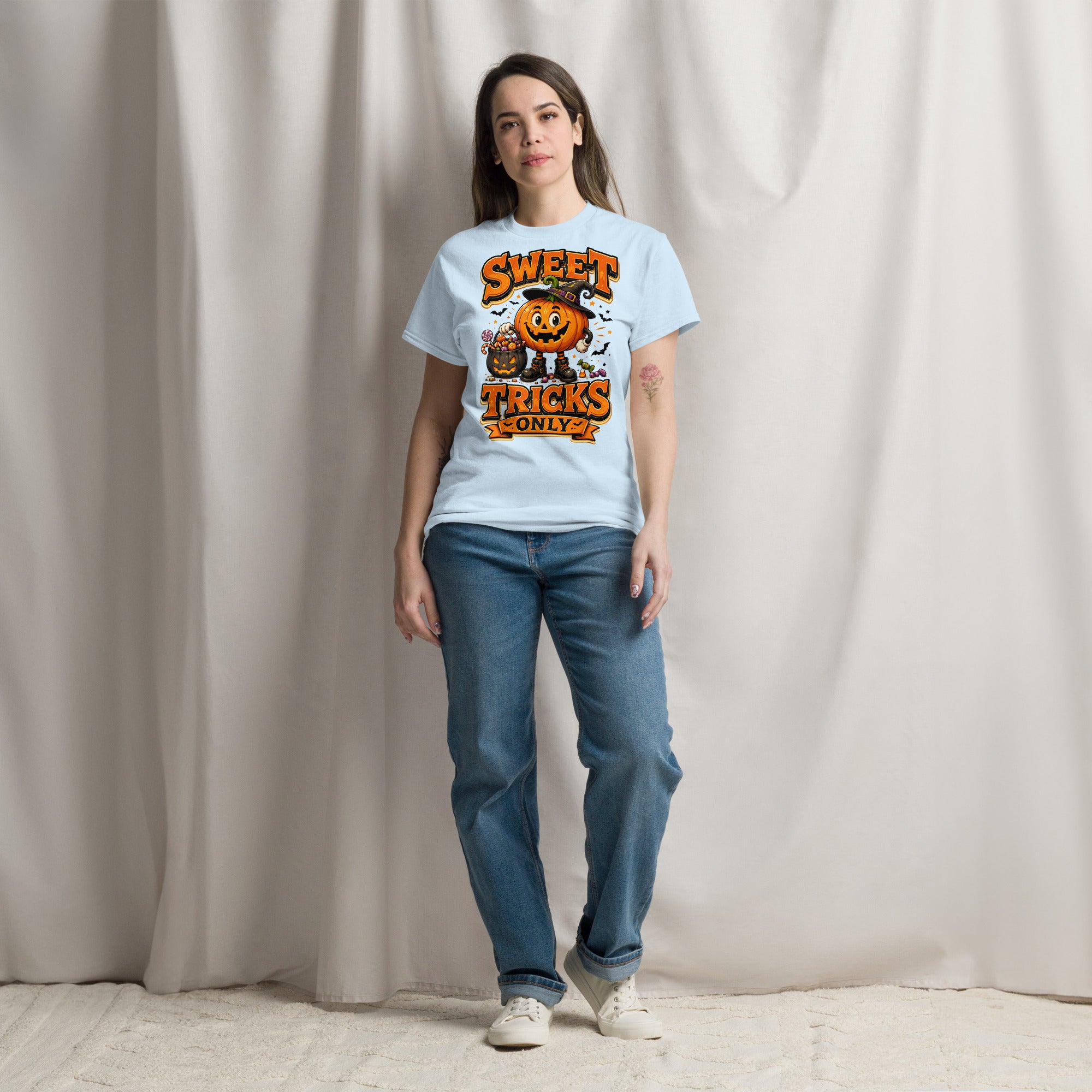 Vintage Halloween Pumpkin Horror & Mystery Unisex Classic Tee by printfluence.net